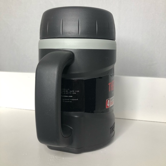 Black Thermos (16oz) Food Container - Picture 2 of 6